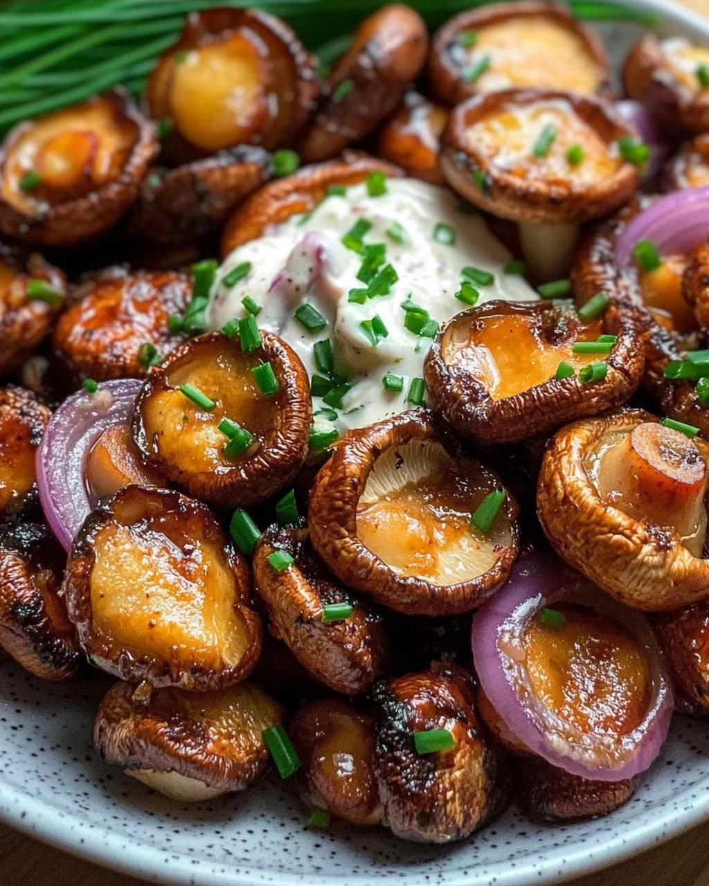 gebratene Champignons mit Knoblauchdip (Rezept wie vom Weihnachtsmarkt)